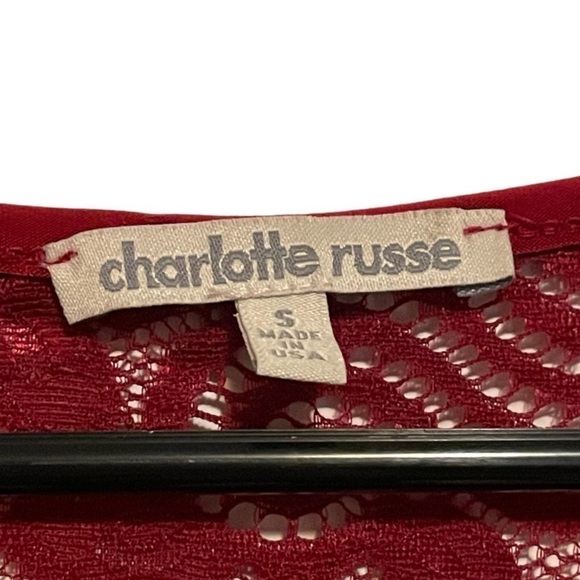 Charlotte Russe Red Back Lace Gathered Waist Quarter Length Sleeve Dress - Picture 7 of 7